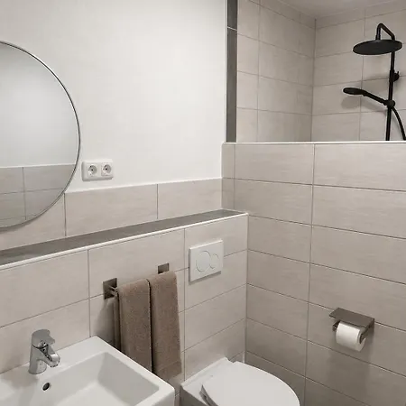 Amalie Apartment *